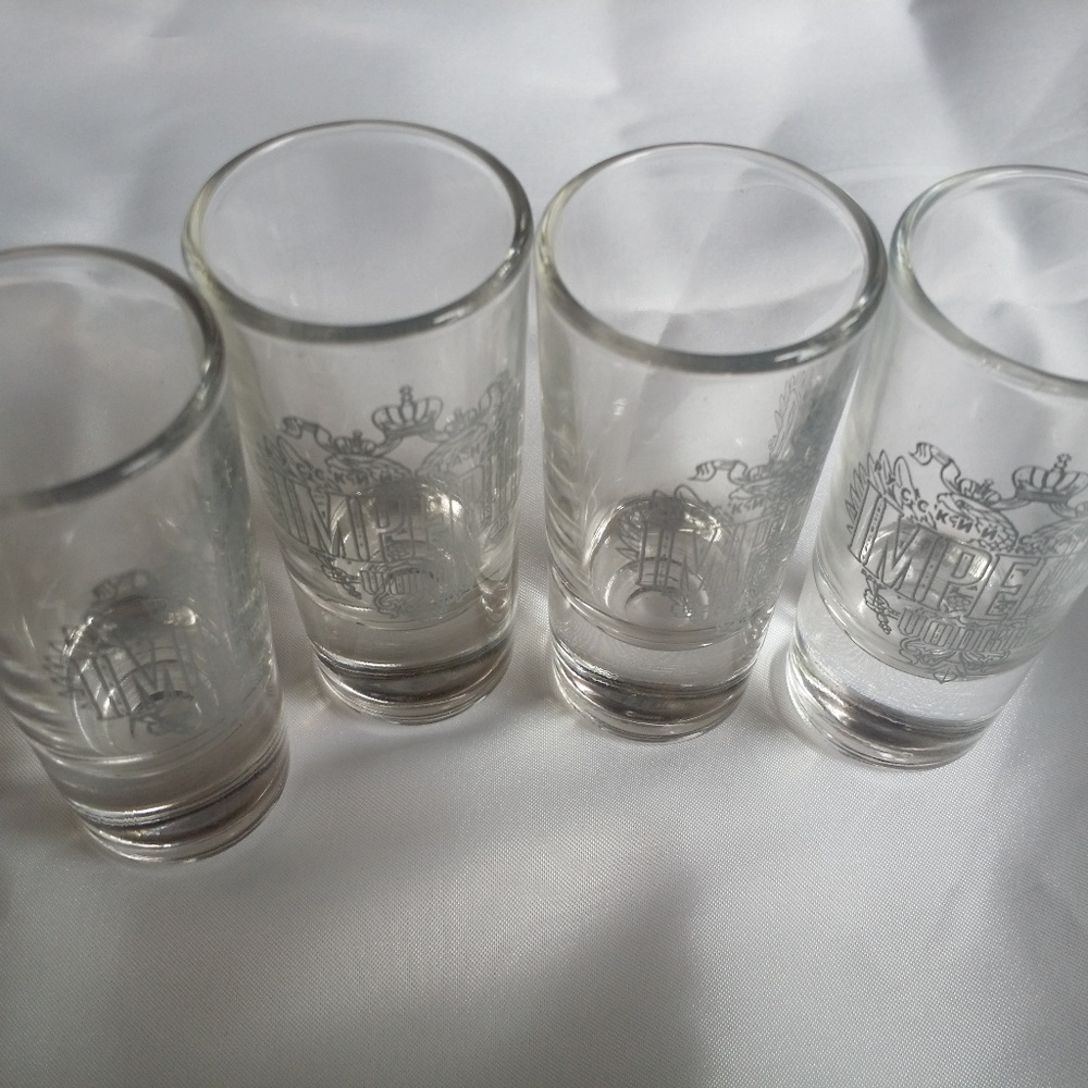 IMPERIA Tall SHOT GLASSES Set of 4 SHOOTERS Vodka